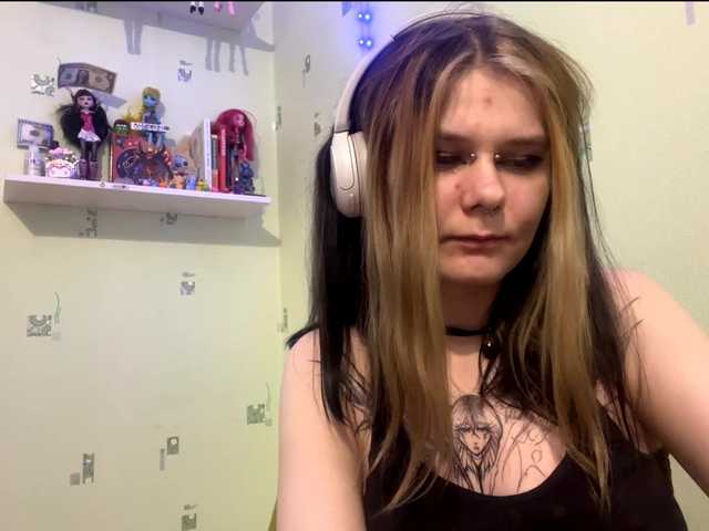 SIMONA-CHARON's BongaCams show and profile