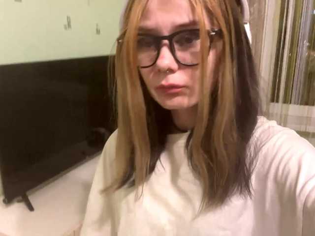 SIMONA-CHARON's Thumb Image