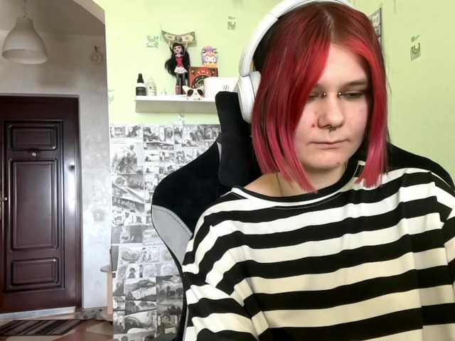 SIMONA-CHARON's BongaCams show and profile