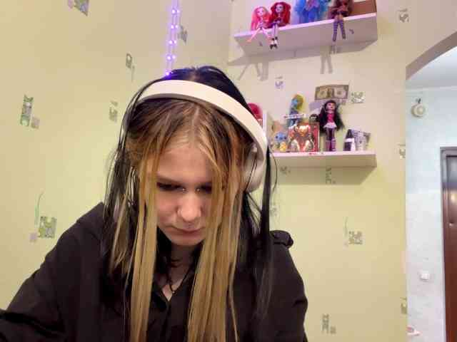 SIMONA-CHARON SIMONA-CHARON