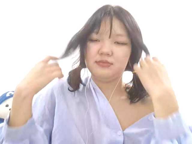  AdelaKessner chat room