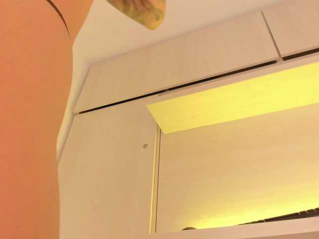 ShirleyJones's BongaCams show and profile