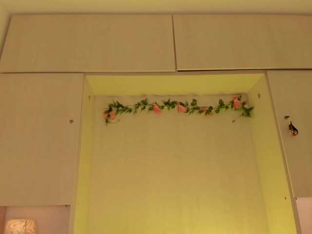 ShirleyJones's BongaCams show and profile