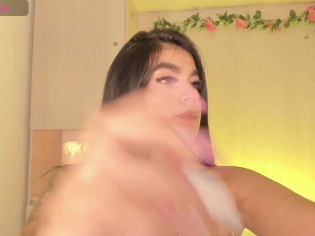 ShirleyJones's BongaCams show and profile