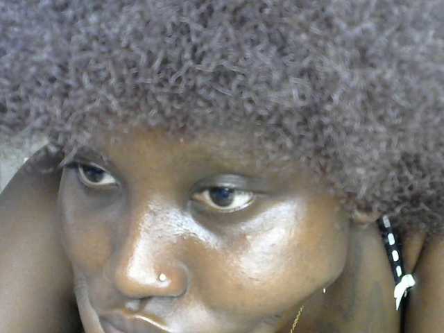 MellaninSasha Live Cam and Statistics on UnifiedCams