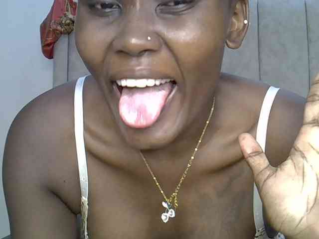 MellaninSasha webcam