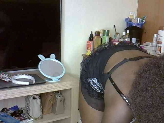 MellaninSasha webcam