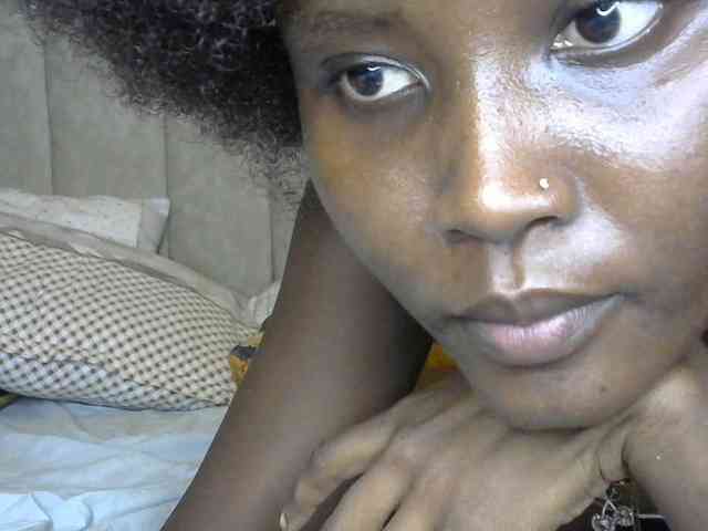 MellaninSasha webcam