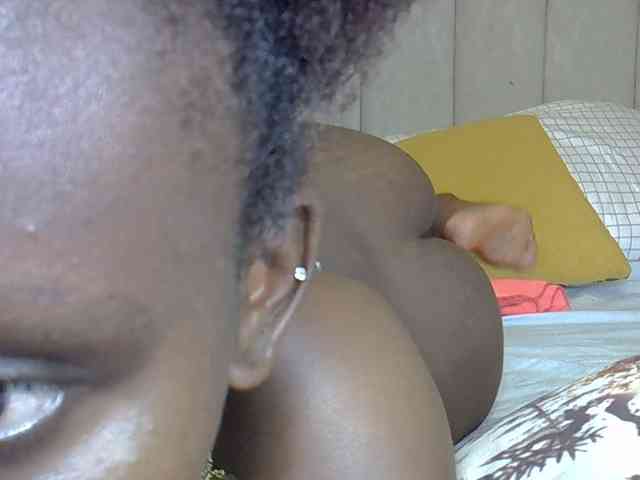 MellaninSasha webcam