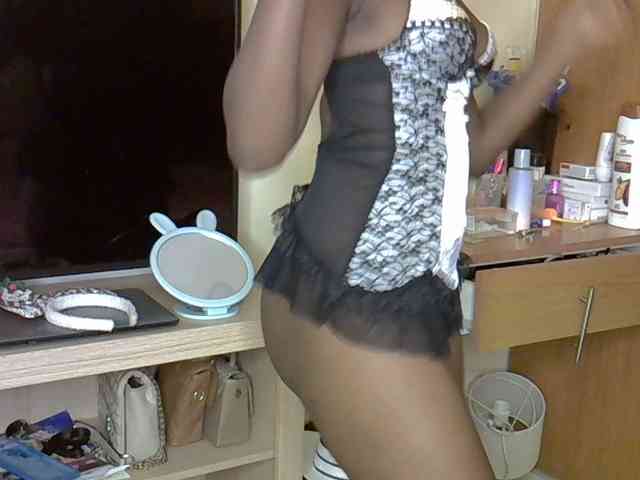 MellaninSasha webcam