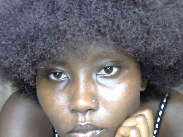 MellaninSasha webcam