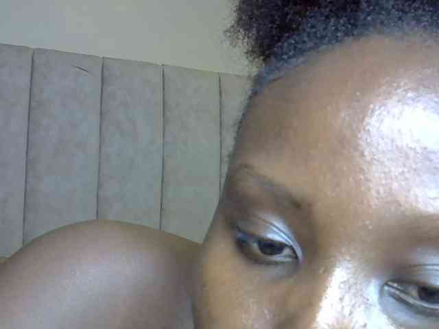 MellaninSasha webcam