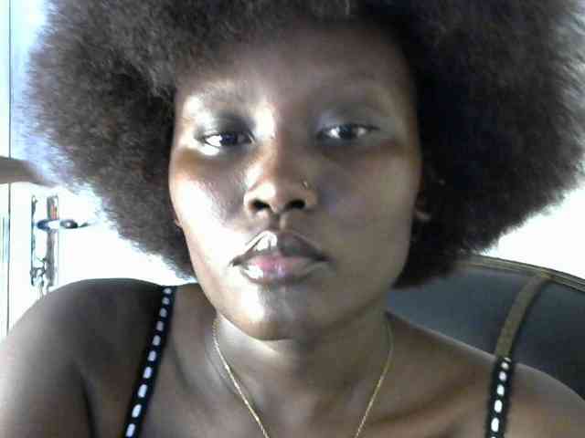 MellaninSasha webcam