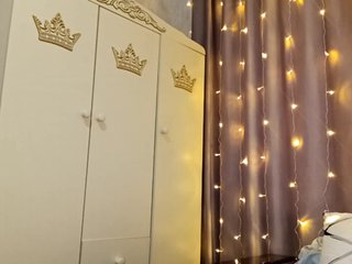 CarenOstrander Porn Show