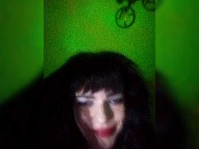 Ellis-3's BongaCams show and profile