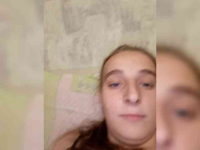 Kykolka-1 Live Webcam on BongaCams