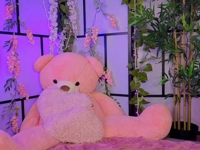 Profile and Statistics for ReynaRey on BongaCams