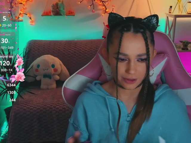 MaybeBabeTV's BongaCams show and profile