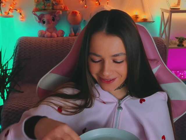 MaybeBabeTV webcam stream