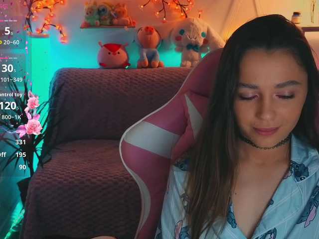 MaybeBabeTV's BongaCams show and profile