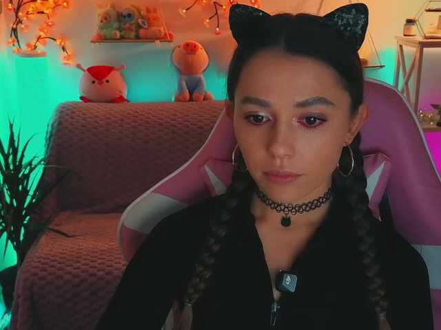 MaybeBabeTV's BongaCams show and profile