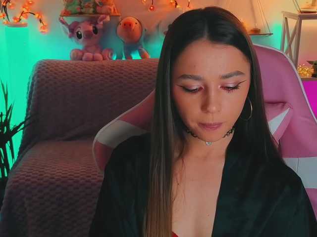 MaybeBabeTV's BongaCams show and profile