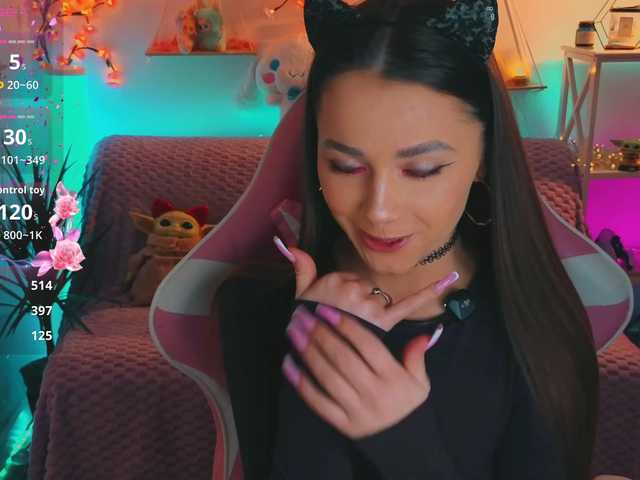 MaybeBabeTV's BongaCams show and profile