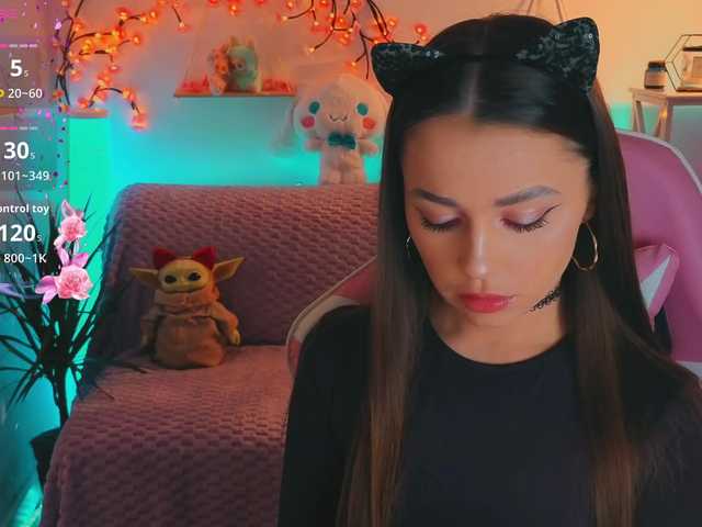 MaybeBabeTV's BongaCams show and profile