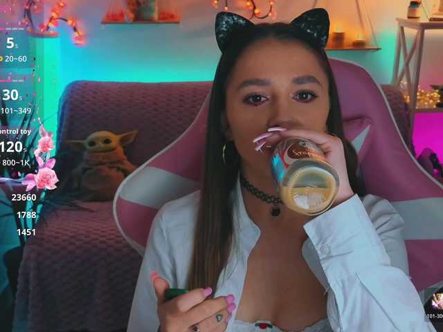 MaybeBabeTV's BongaCams show and profile