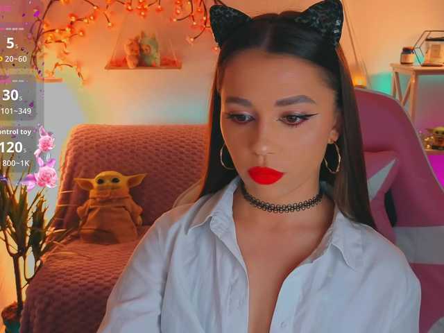 MaybeBabeTV's BongaCams show and profile
