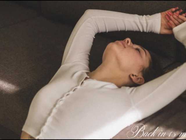 MaybeBabeTV's BongaCams show and profile