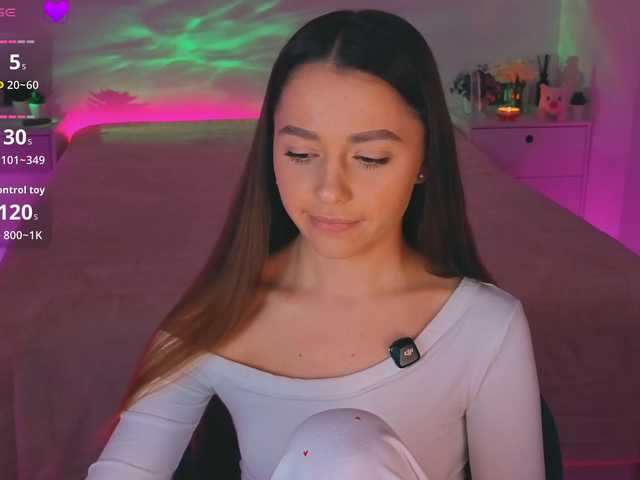 MaybeBabeTV's BongaCams show and profile