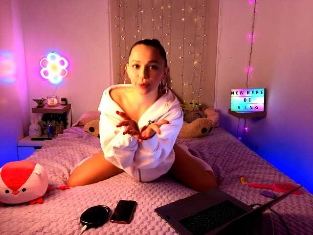 MaybeBabeTV's Thumb Image