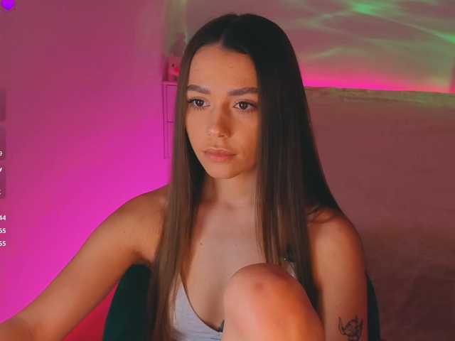 MaybeBabeTV's BongaCams show and profile