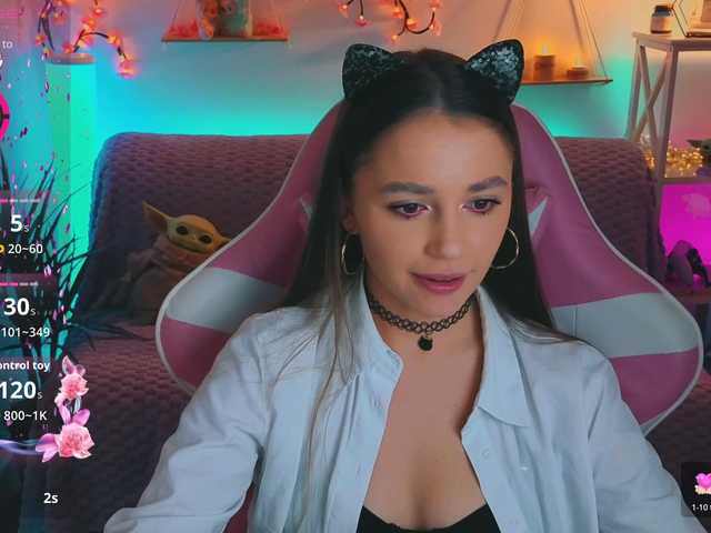 MaybeBabeTV's BongaCams show and profile