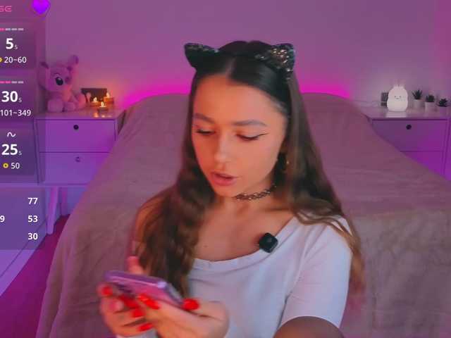 MaybeBabeTV's BongaCams show and profile