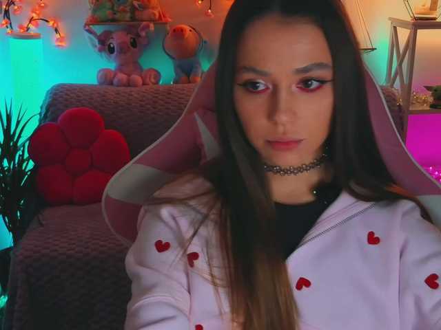 MaybeBabeTV's BongaCams show and profile