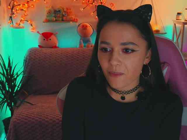 anonymous chatroom MaybeBabeTV