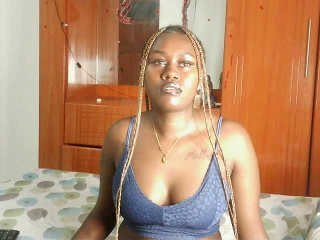 Mellifluous's BongaCams show and profile