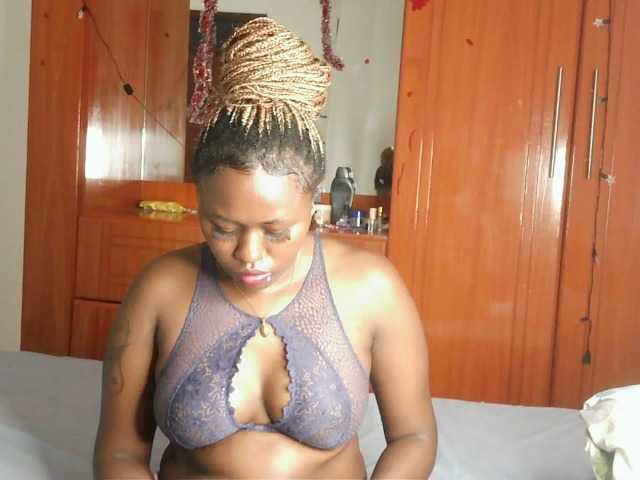 Mellifluous's BongaCams show and profile