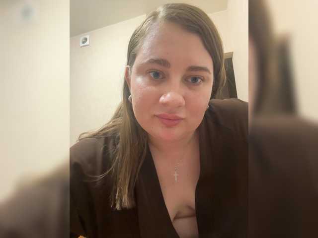  LinkaMaliiinkaa chat room