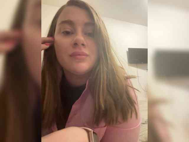 LinkaMaliiinkaa webcam