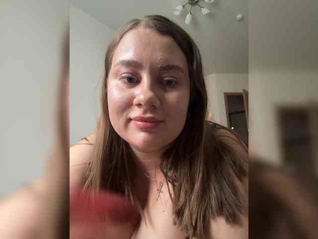 LinkaMaliiinkaa webcam