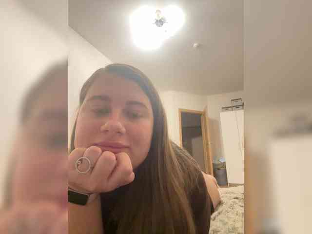 LinkaMaliiinkaa webcam