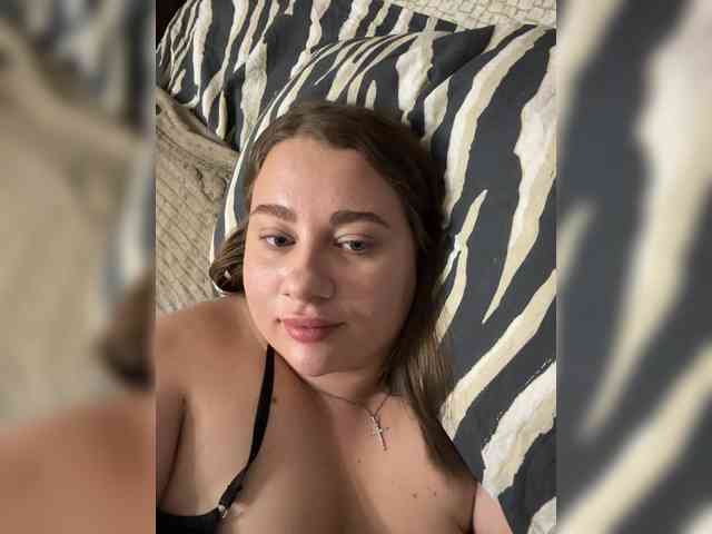 LinkaMaliiinkaa webcam