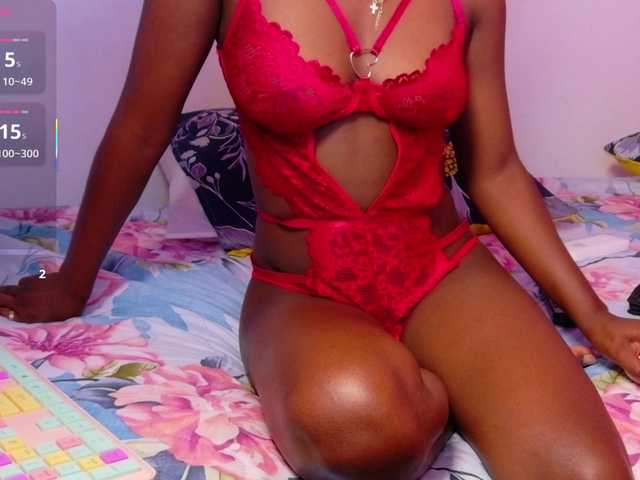 cutielittleebonyy's BongaCams show and profile