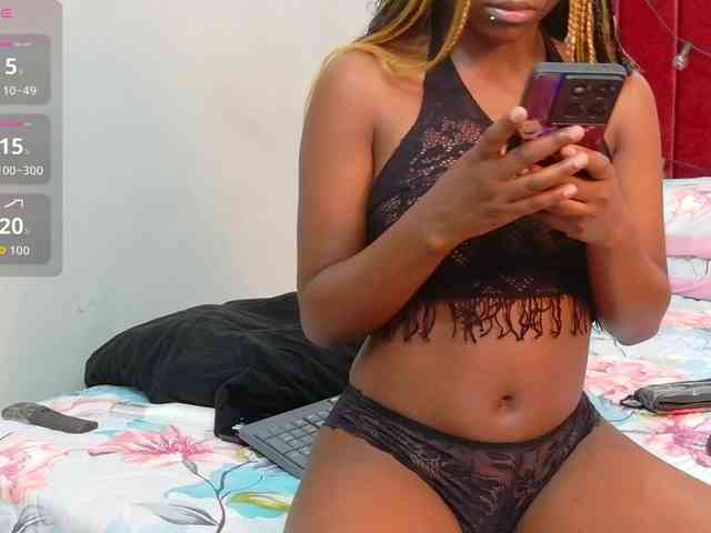 cutielittleebonyy webcam