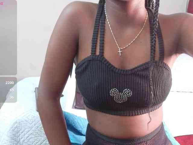 cutielittleebonyy webcam