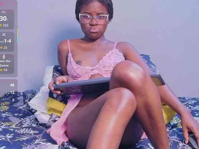 cutielittleebonyy webcam