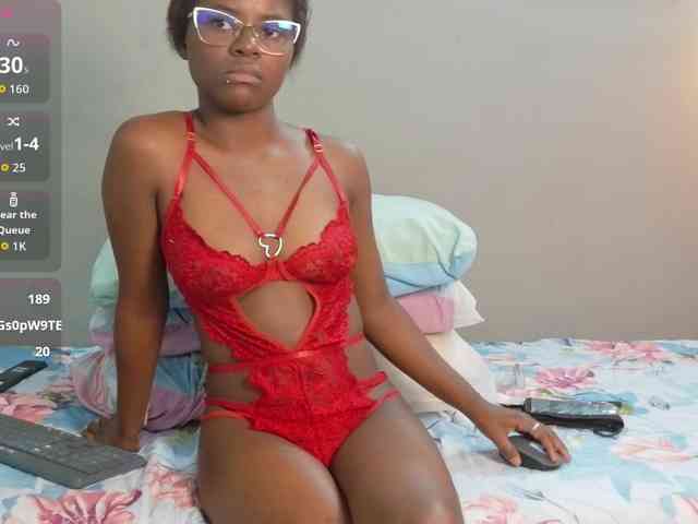 cutielittleebonyy webcam